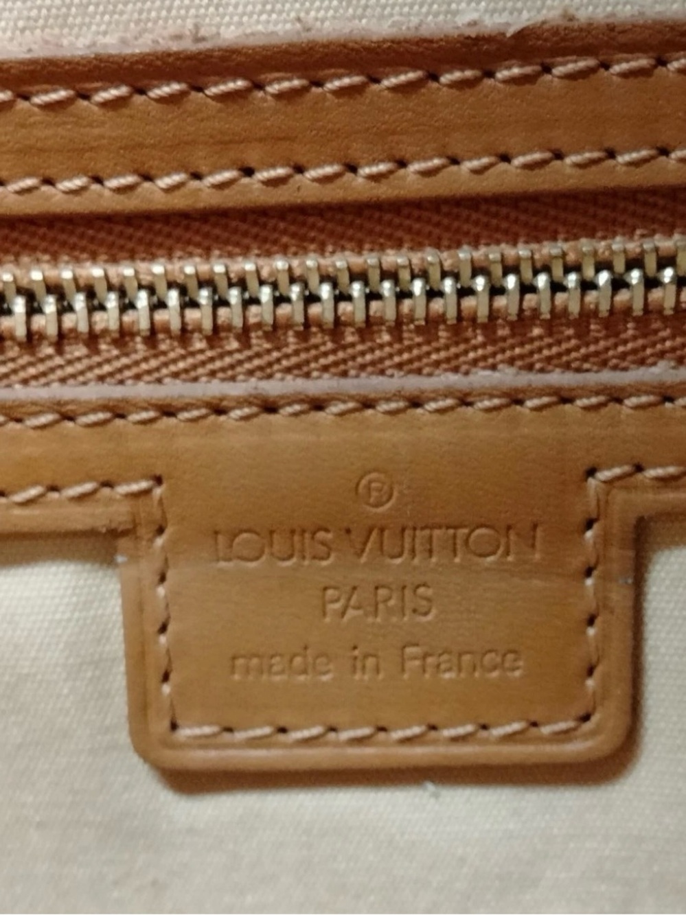 Louis Vuitton Yellow Josephine Mini - Picture 4 of 5